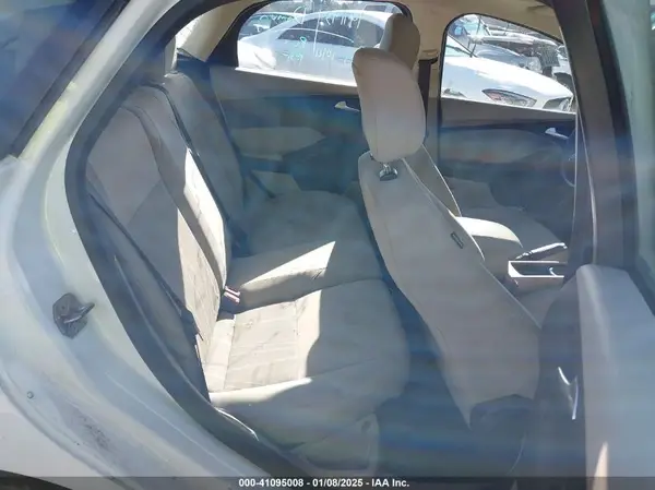 1FADP3K25GL297858 2016 FORD FOCUS - Image 8