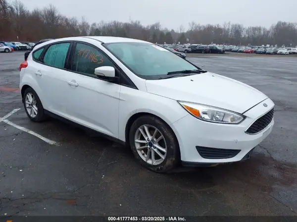 1FADP3K25GL298329 2016 FORD FOCUS - Image 1