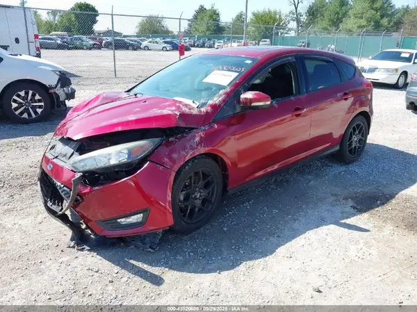 1FADP3K25GL299156 2016 FORD FOCUS - Image 2