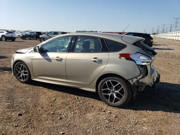 1FADP3K25GL300922 2016 FORD FOCUS - Image 2