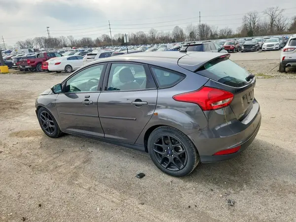1FADP3K25GL301214 2016 FORD FOCUS - Image 2