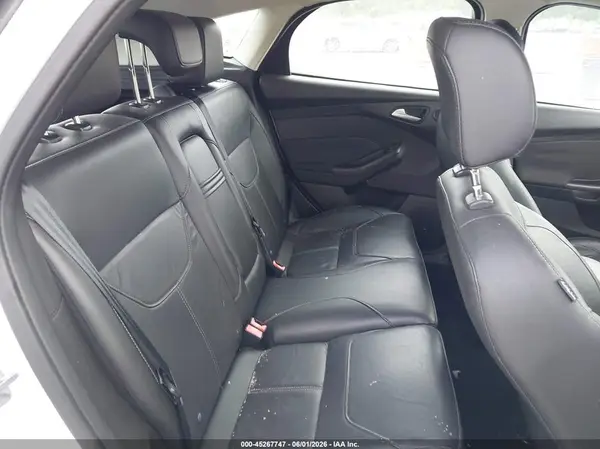 1FADP3K25GL317820 2016 FORD FOCUS - Image 8