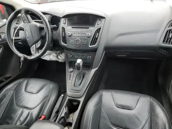 1FADP3K25GL321785 2016 FORD FOCUS - Image 8