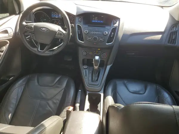 1FADP3K25GL321902 2016 FORD FOCUS - Image 8