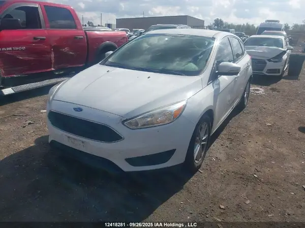 1FADP3K25GL322662 2016 FORD FOCUS - Image 2