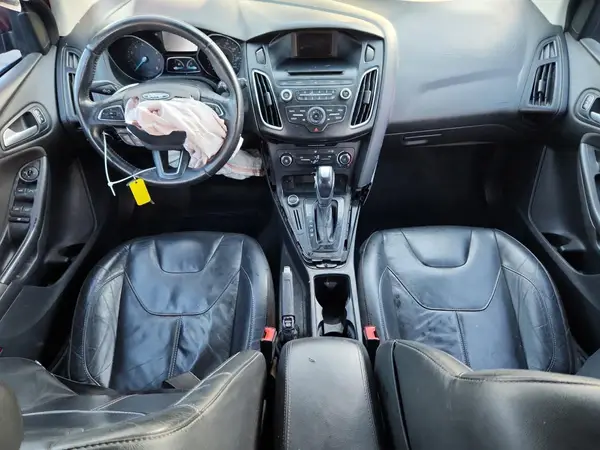 1FADP3K25GL326372 2016 FORD FOCUS - Image 8