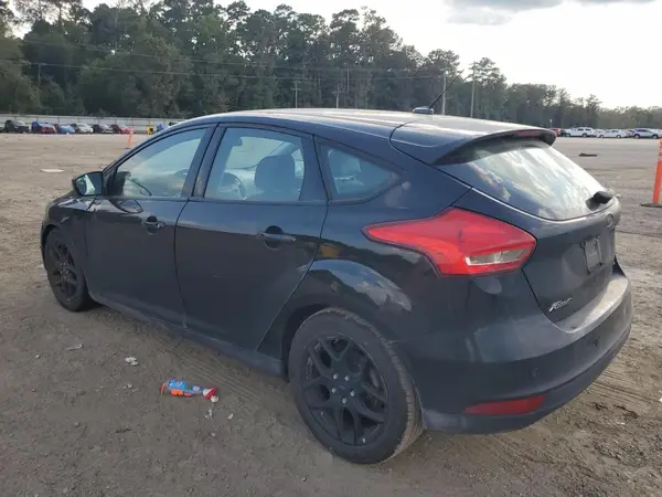 1FADP3K25GL332477 2016 FORD FOCUS - Image 2