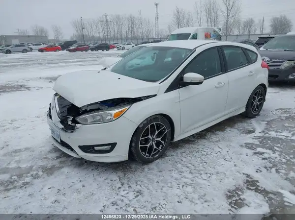 1FADP3K25GL334293 2016 FORD FOCUS - Image 2