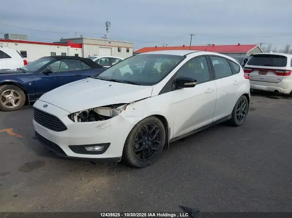1FADP3K25GL341809 2016 FORD FOCUS - Image 2