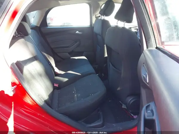1FADP3K25GL352468 2016 FORD FOCUS - Image 8