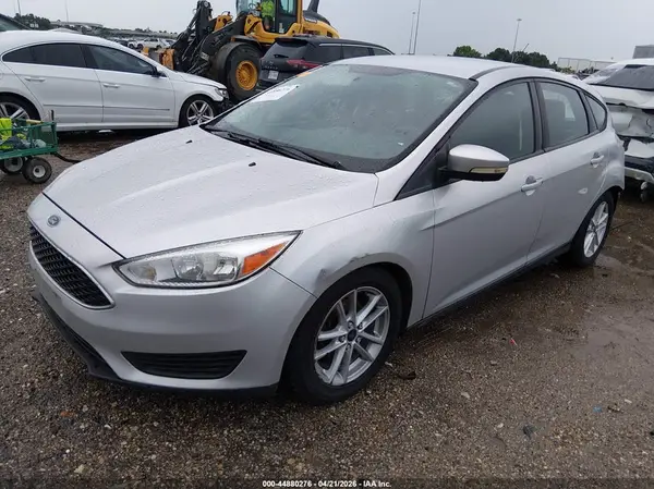 1FADP3K25GL357055 2016 FORD FOCUS - Image 2