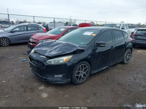 1FADP3K25GL358271 2016 FORD FOCUS - Image 2