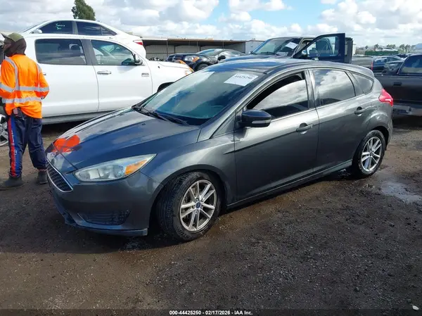 1FADP3K25GL362384 2016 FORD FOCUS - Image 2