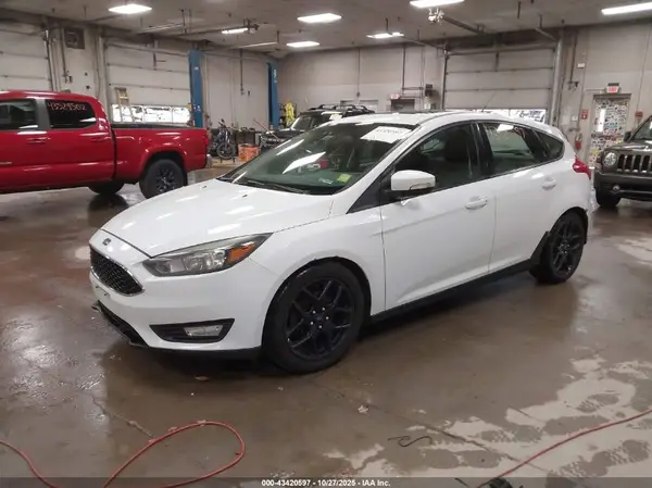 1FADP3K25GL367441 2016 FORD FOCUS - Image 2