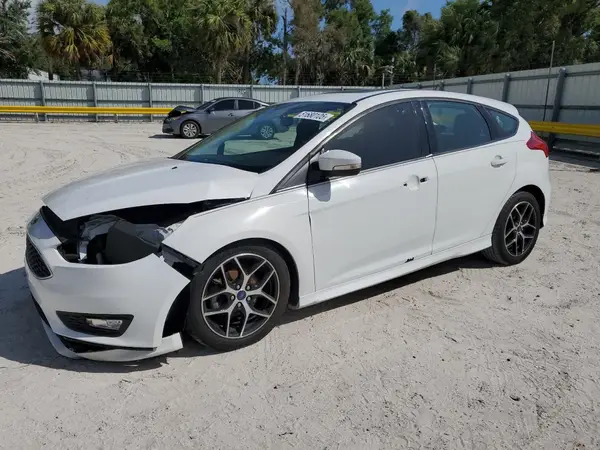1FADP3K25GL398172 2016 FORD FOCUS - Image 1