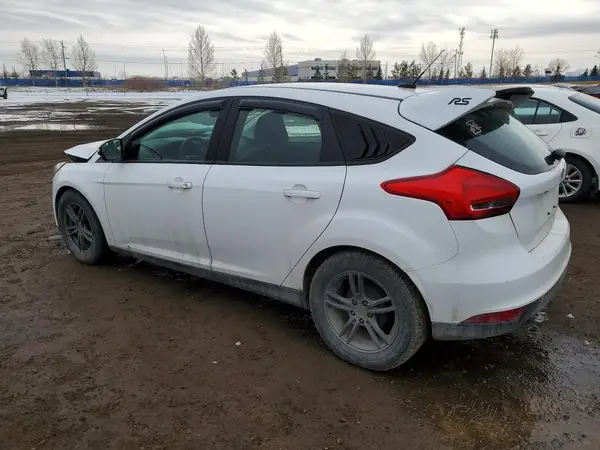 1FADP3K25GL400227 2016 FORD FOCUS - Image 2