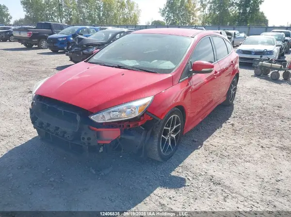 1FADP3K25HL200174 2017 FORD FOCUS - Image 2