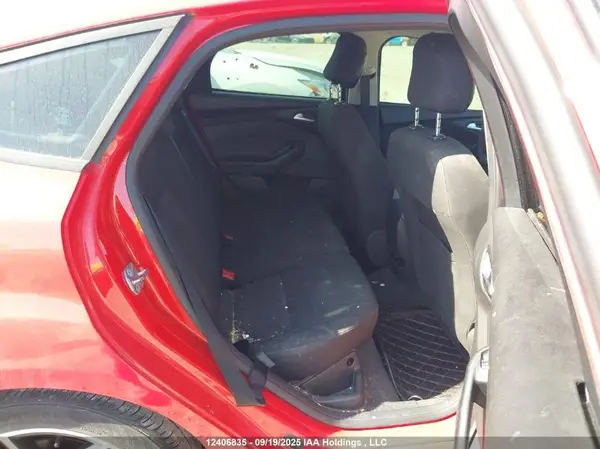 1FADP3K25HL200174 2017 FORD FOCUS - Image 8