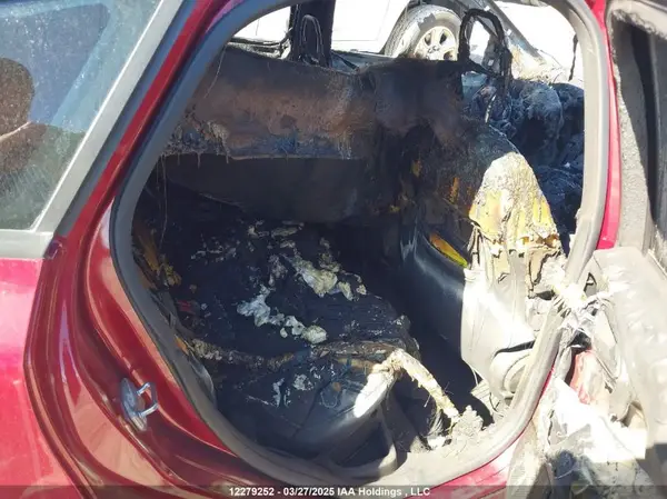 1FADP3K25HL200577 2017 FORD FOCUS - Image 8
