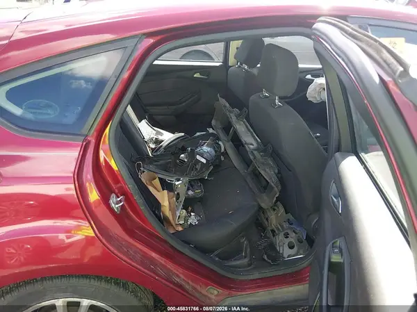 1FADP3K25HL201566 2017 FORD FOCUS - Image 8
