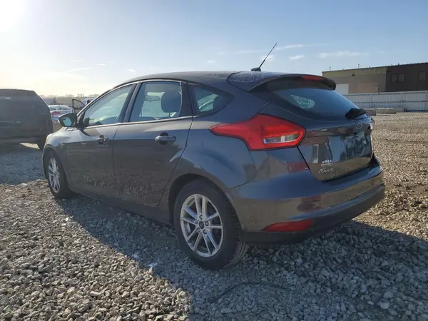 1FADP3K25HL205391 2017 FORD FOCUS - Image 2