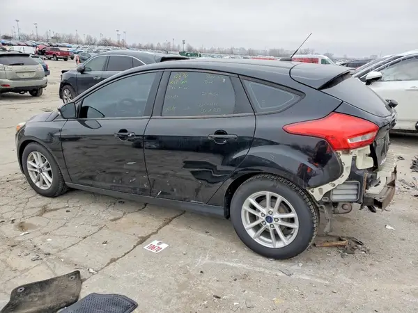 1FADP3K25HL214401 2017 FORD FOCUS - Image 2