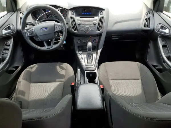1FADP3K25HL217167 2017 FORD FOCUS - Image 8