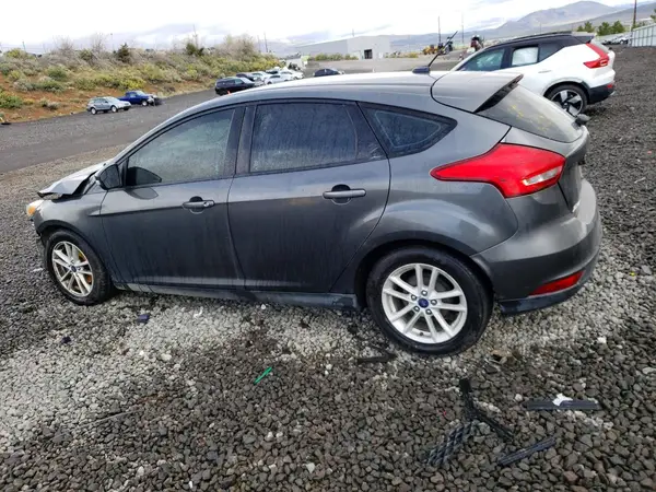 1FADP3K25HL223924 2017 FORD FOCUS - Image 2