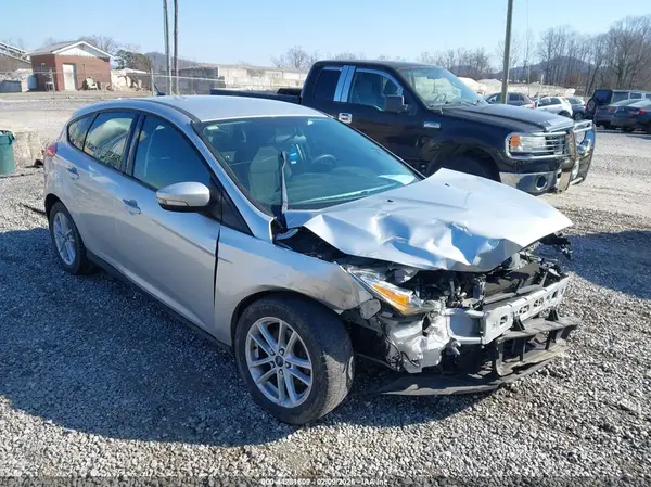 1FADP3K25HL224037 2017 FORD FOCUS - Image 1