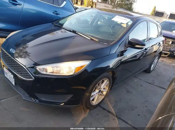 1FADP3K25HL232056 2017 FORD FOCUS - Image 2
