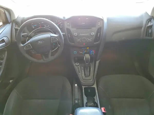 1FADP3K25HL232560 2017 FORD FOCUS - Image 8