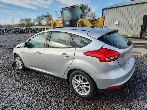 1FADP3K25HL234955 2017 FORD FOCUS - Image 2