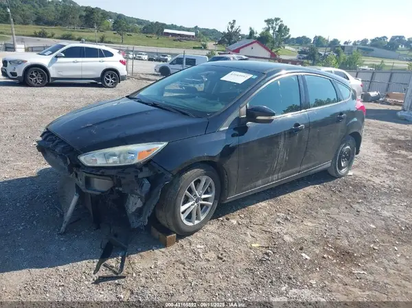 1FADP3K25HL246751 2017 FORD FOCUS - Image 2