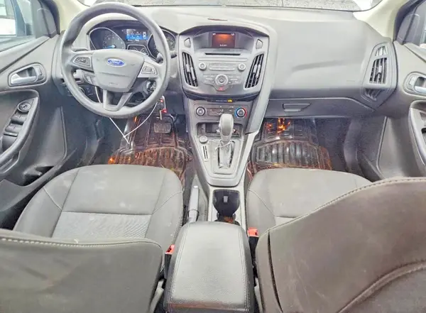 1FADP3K25HL246846 2017 FORD FOCUS - Image 8