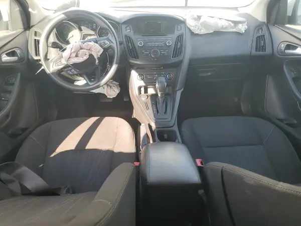 1FADP3K25HL249391 2017 FORD FOCUS - Image 8