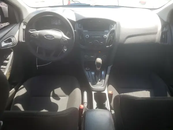 1FADP3K25HL259595 2017 FORD FOCUS - Image 8