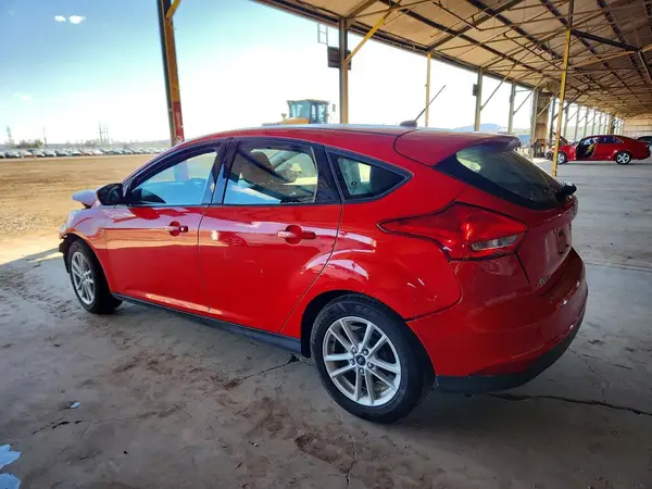 1FADP3K25HL267812 2017 FORD FOCUS - Image 2