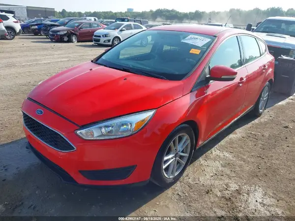 1FADP3K25HL271424 2017 FORD FOCUS - Image 2
