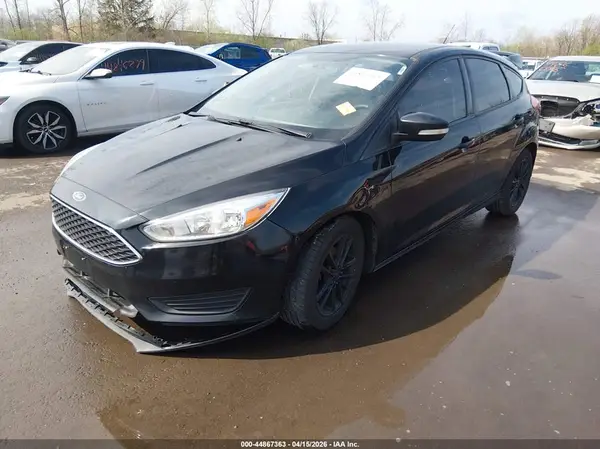 1FADP3K25HL272766 2017 FORD FOCUS - Image 2