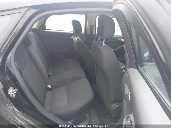 1FADP3K25HL273254 2017 FORD FOCUS - Image 8