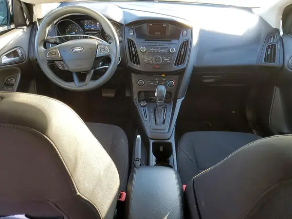 1FADP3K25HL286201 2017 FORD FOCUS - Image 8