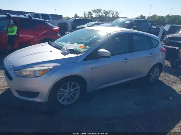 1FADP3K25HL286456 2017 FORD FOCUS - Image 2