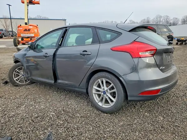 1FADP3K25HL292192 2017 FORD FOCUS - Image 2