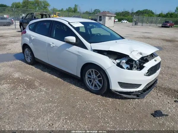 1FADP3K25HL293228 2017 FORD FOCUS - Image 1