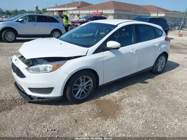 1FADP3K25HL293228 2017 FORD FOCUS - Image 2
