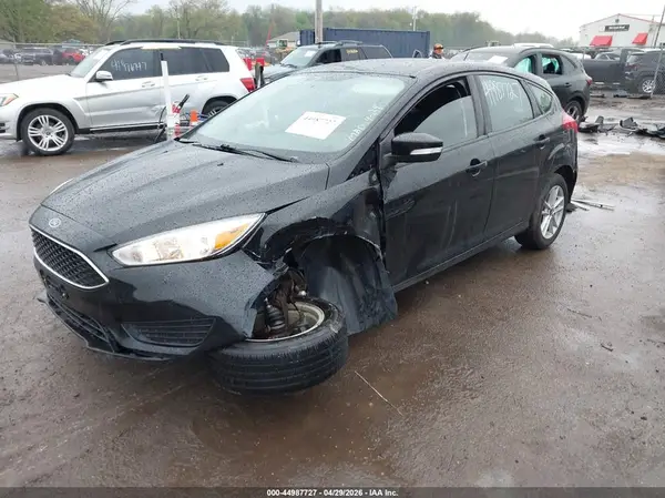 1FADP3K25HL294833 2017 FORD FOCUS - Image 2