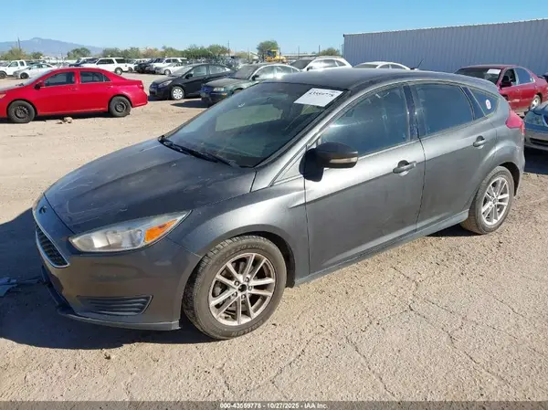 1FADP3K25HL295495 2017 FORD FOCUS - Image 2
