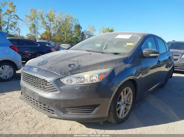 1FADP3K25HL307189 2017 FORD FOCUS - Image 2
