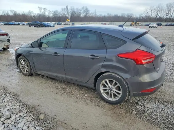1FADP3K25HL310657 2017 FORD FOCUS - Image 2