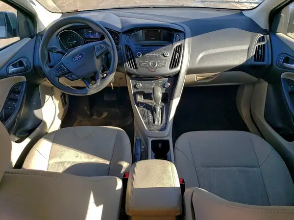 1FADP3K25HL311873 2017 FORD FOCUS - Image 8